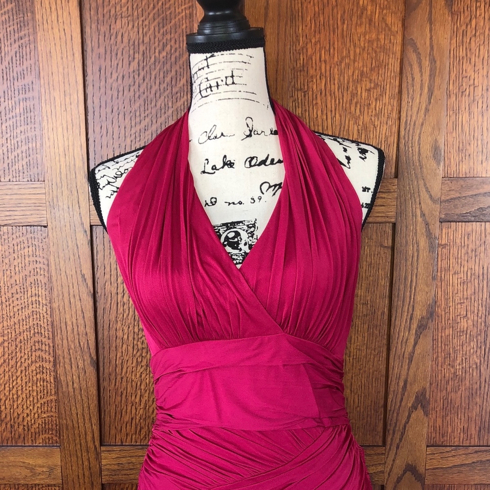 Halston Ruched Fitted Halter Dress - Medium - Red